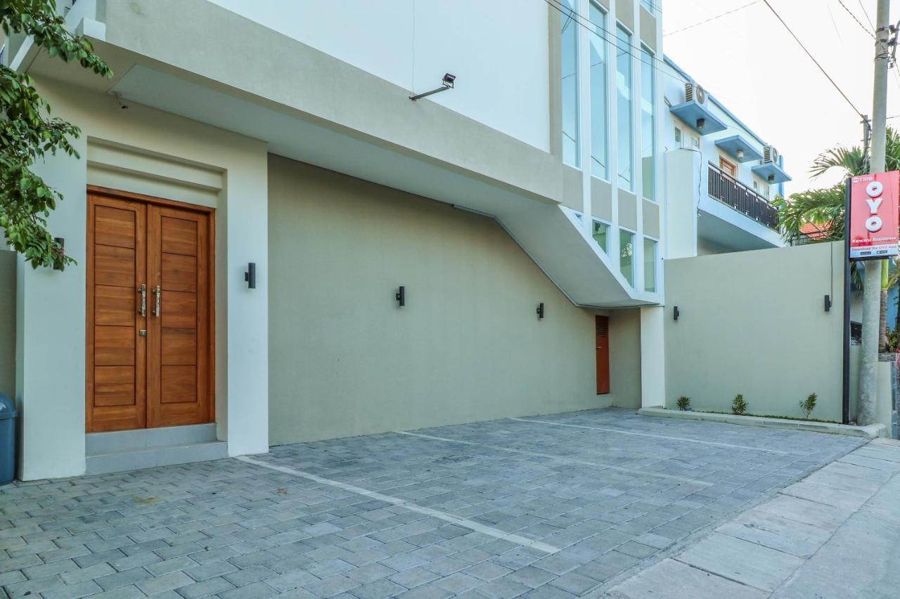 Oyo 1200 Kencana Residence Jimbaran Exterior foto